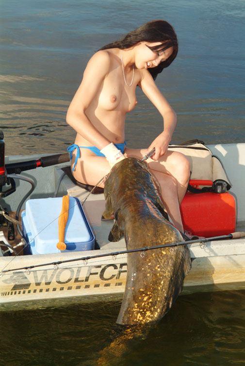sexy fishing  - 67992469604686441949798522959n.jpg